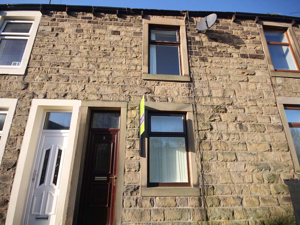 2 bedroom terraced house For Sale in Earby - IMG_5782.jpg